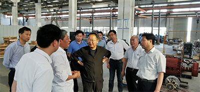 領(lǐng)導(dǎo)視察強助力，企業(yè)建設(shè)穩(wěn)推進